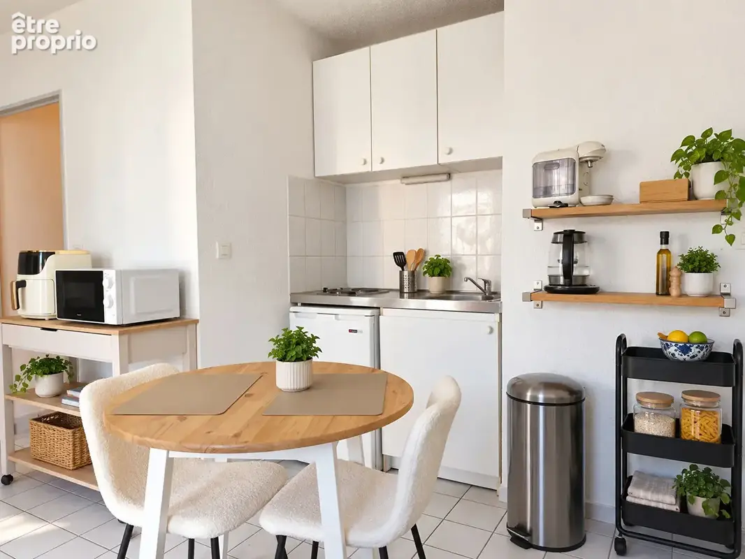Beau studio avec grand balcon - photo 3