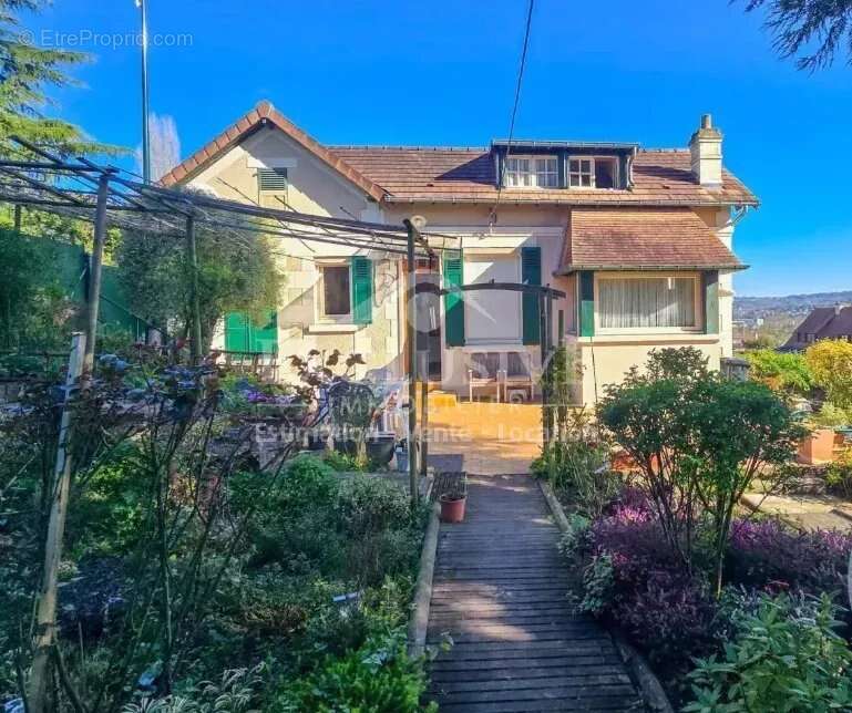 Maison à SAINT-ARNOULT