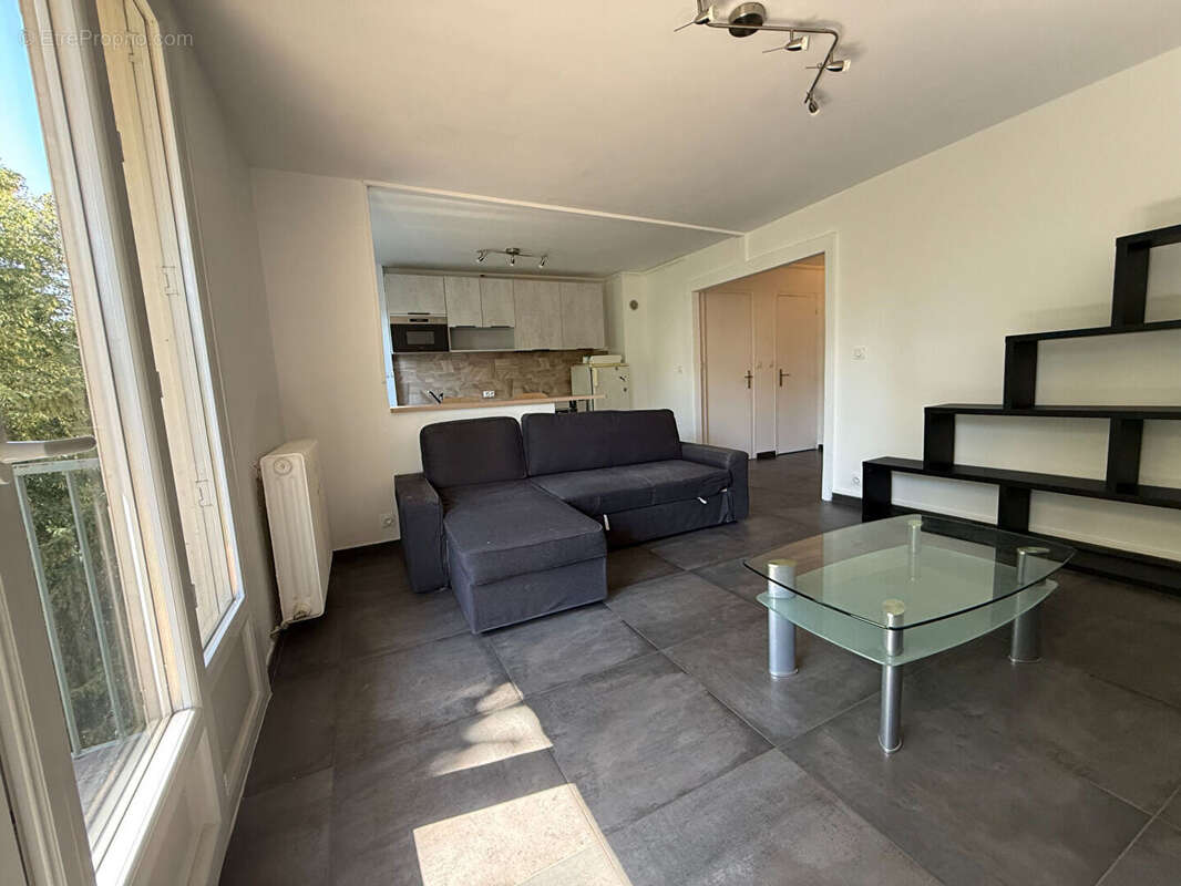 Appartement à VILLEURBANNE