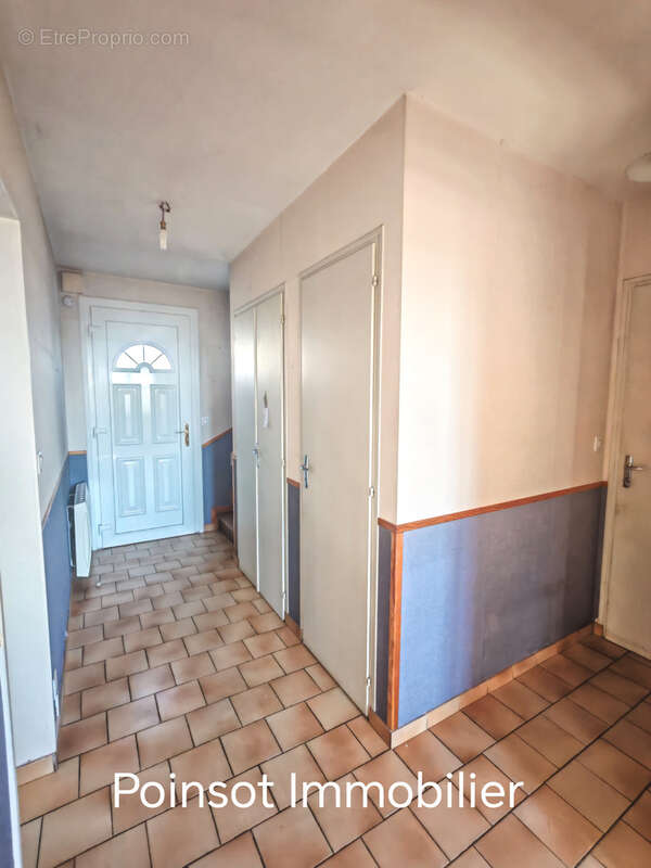 Maison à LA ROUXIERE