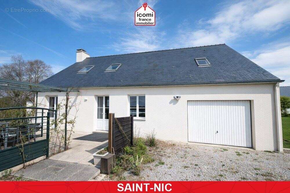 Maison à SAINT-NIC