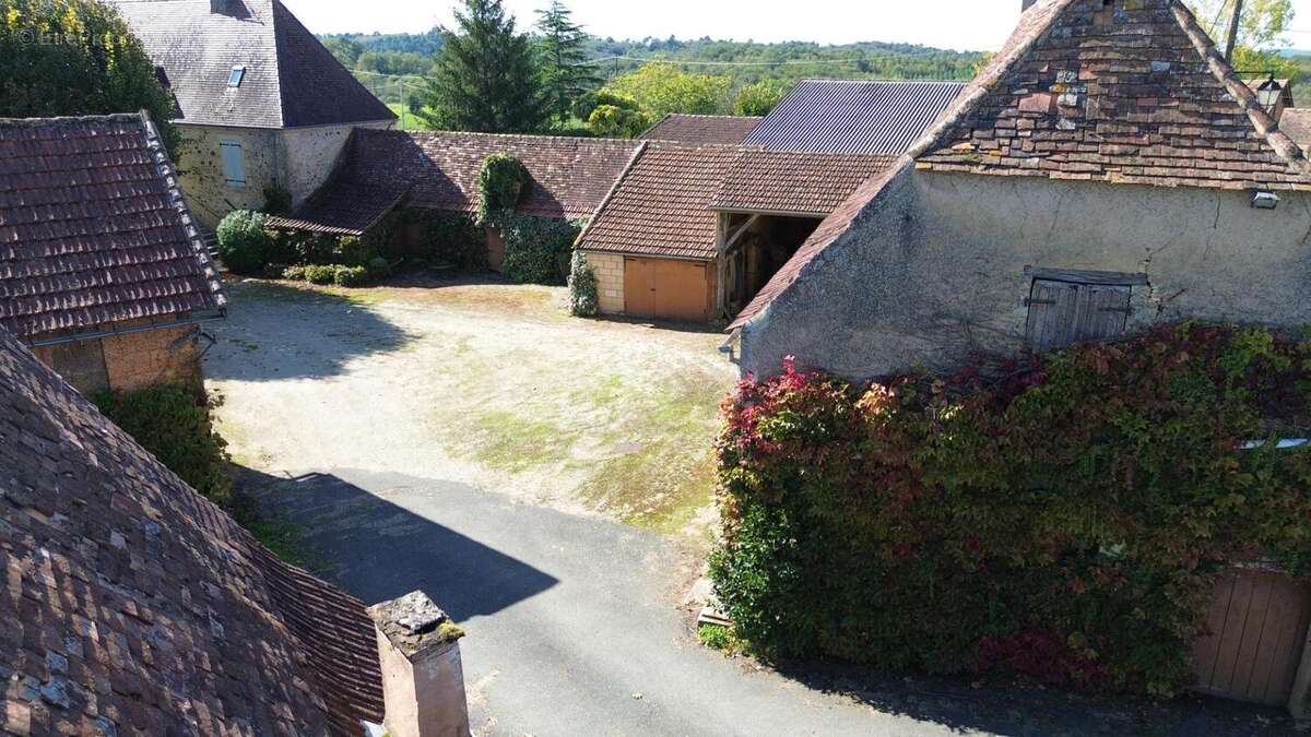 Maison à SAINT-CYPRIEN