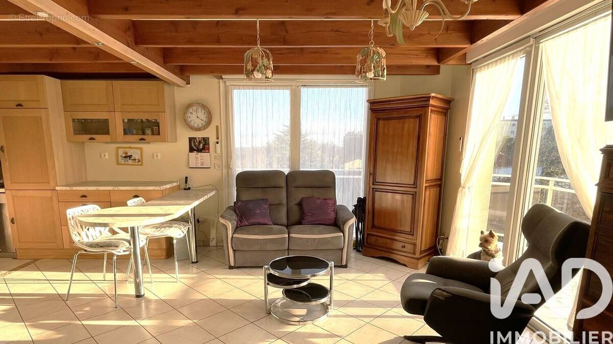 Photo 1 - Appartement à SAINTES