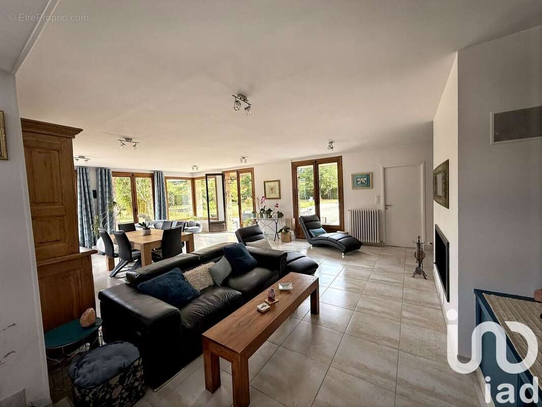 Photo 3 - Maison à LE VAUDREUIL