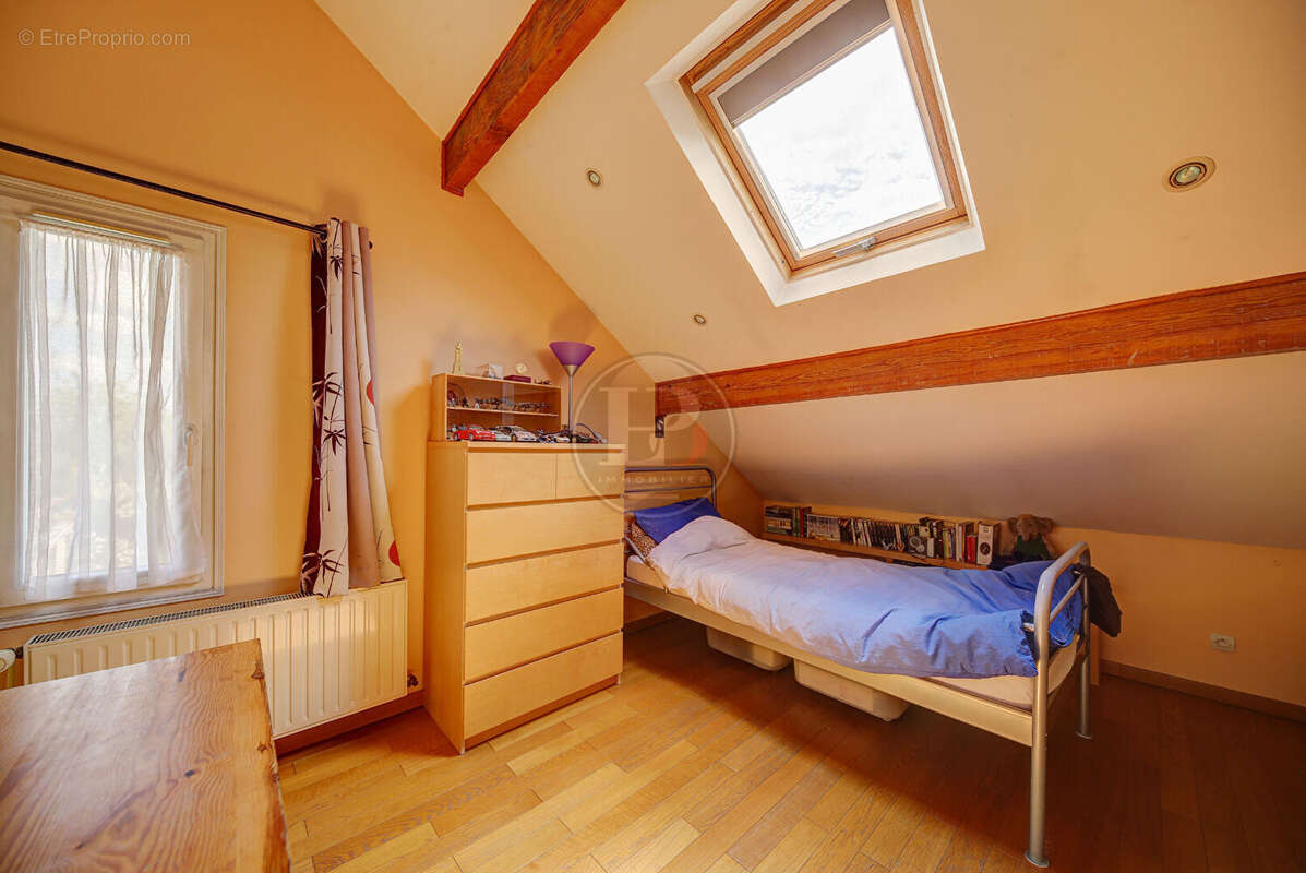 Superbe Maison familiale - 4 Chambres - Centre Ville - photo 11
