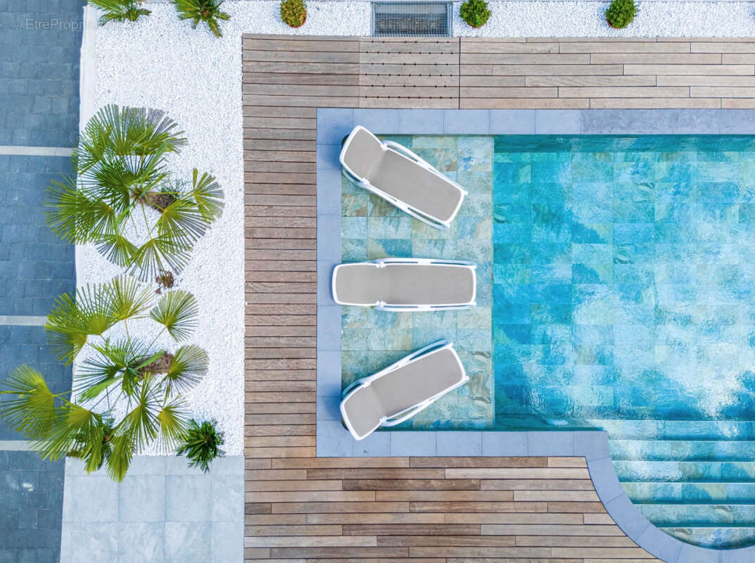 Maison à DIVONNE-LES-BAINS