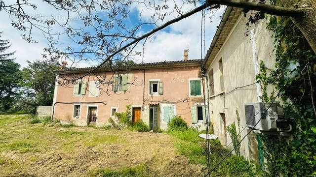 Maison à PUYMERAS