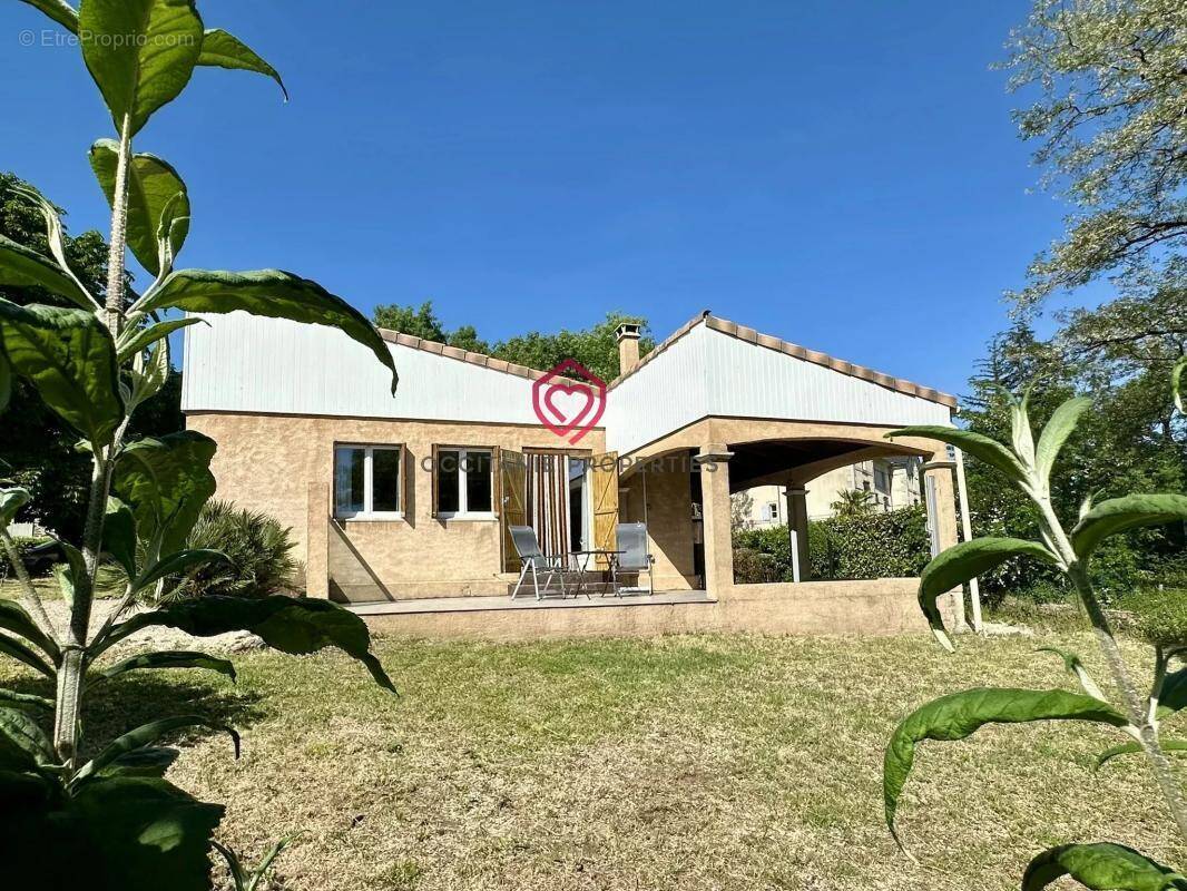 Maison à CUXAC-CABARDES