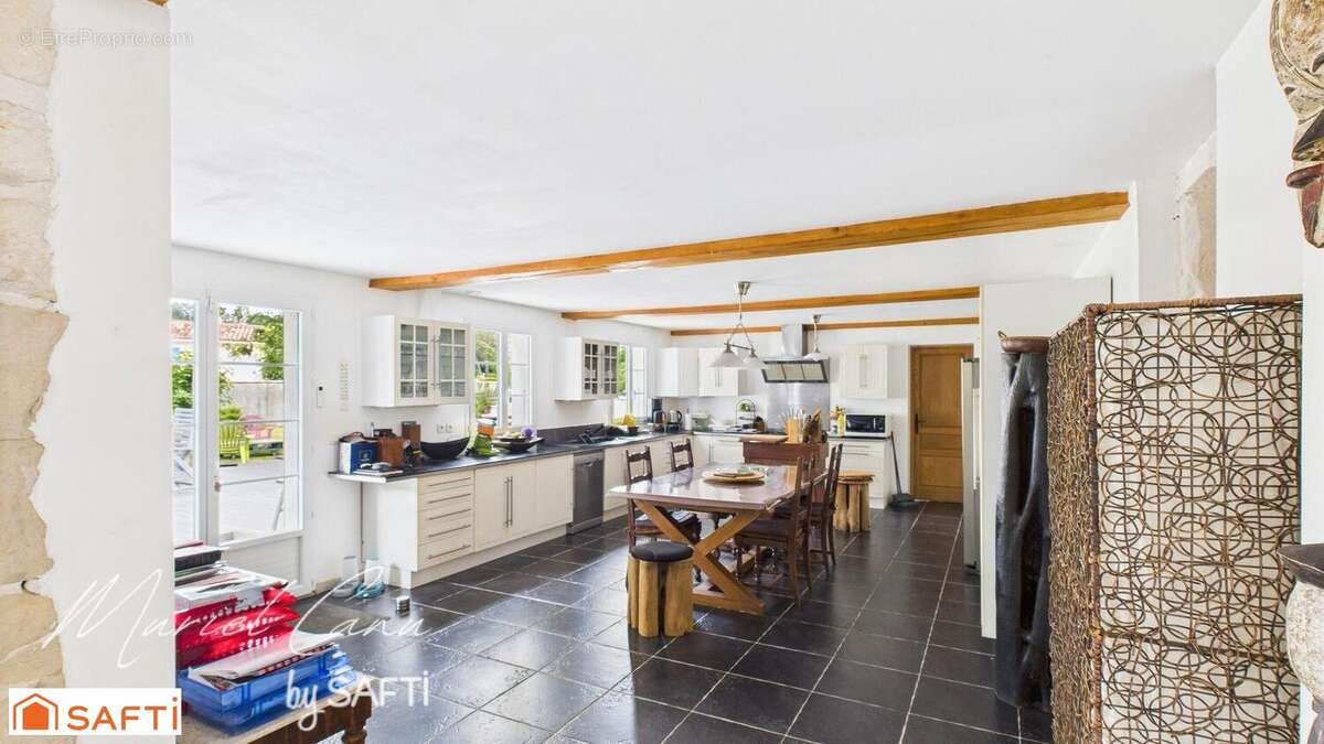 Photo 2 - Maison à VOUHE