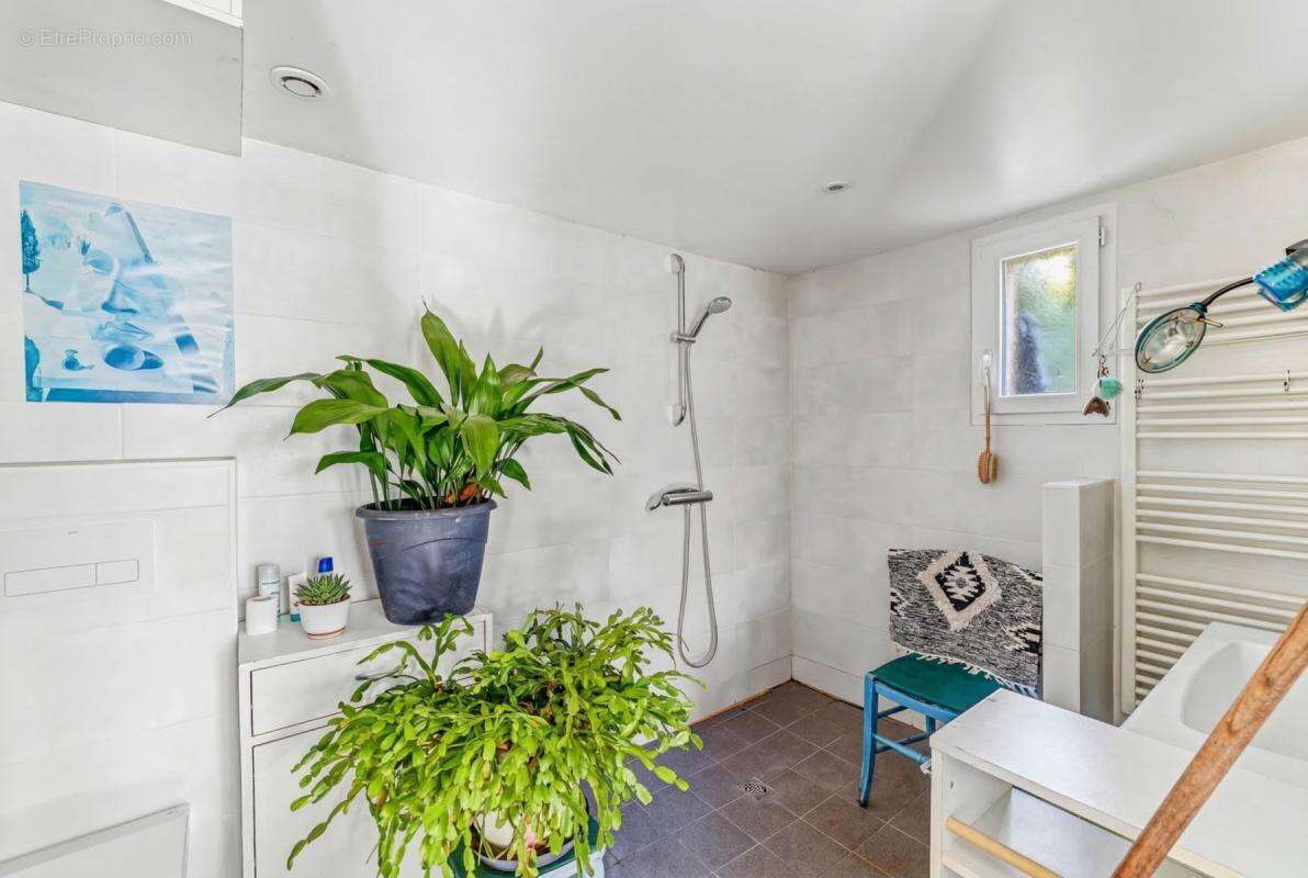 Maison à DREMIL-LAFAGE