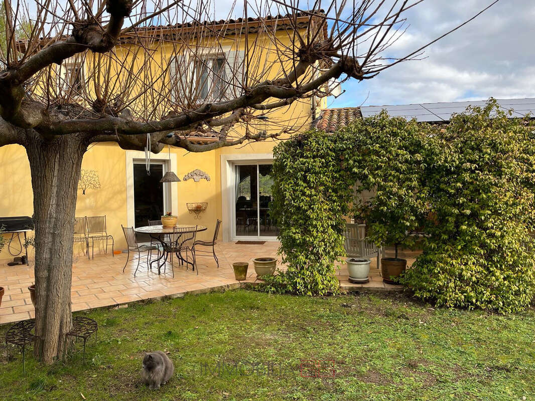 Maison à FAYENCE