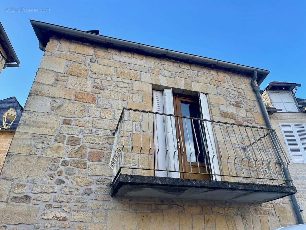 Maison à PERPEZAC-LE-BLANC