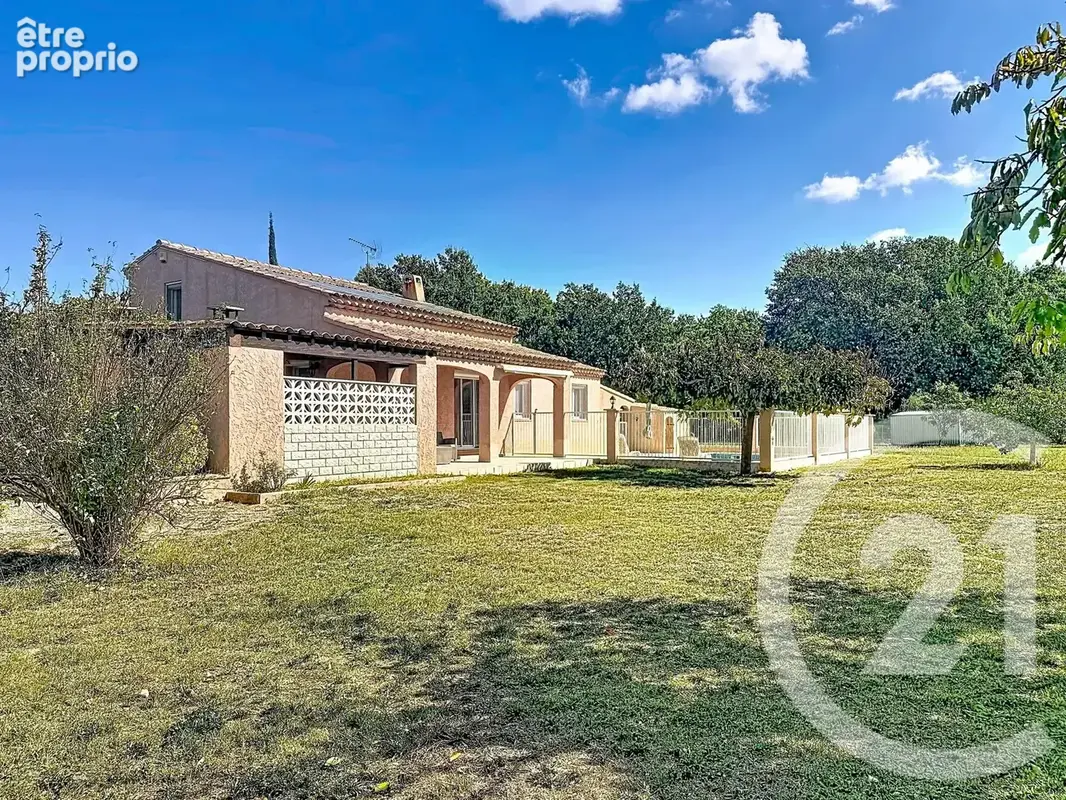 Maison 6 pièces 140 m² à vendre à Trets (13530) - photo 2
