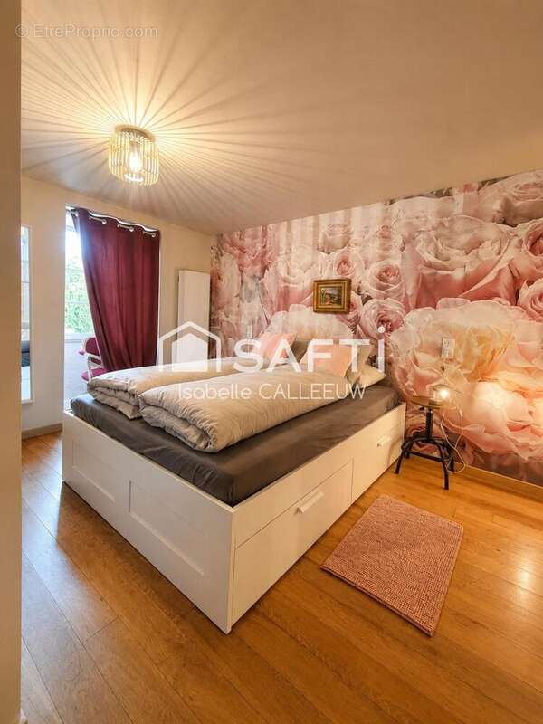 Maison 56 m² à Brossac  - photo 5