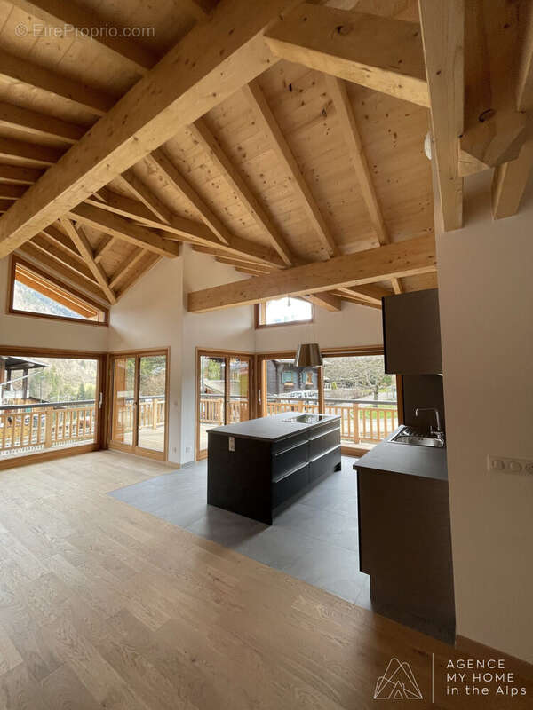 Maison à ESSERT-ROMAND