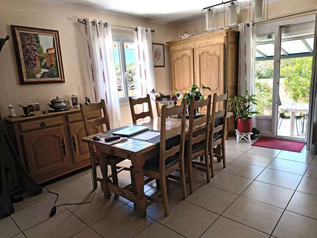 Maison à SAINT-CYPRIEN
