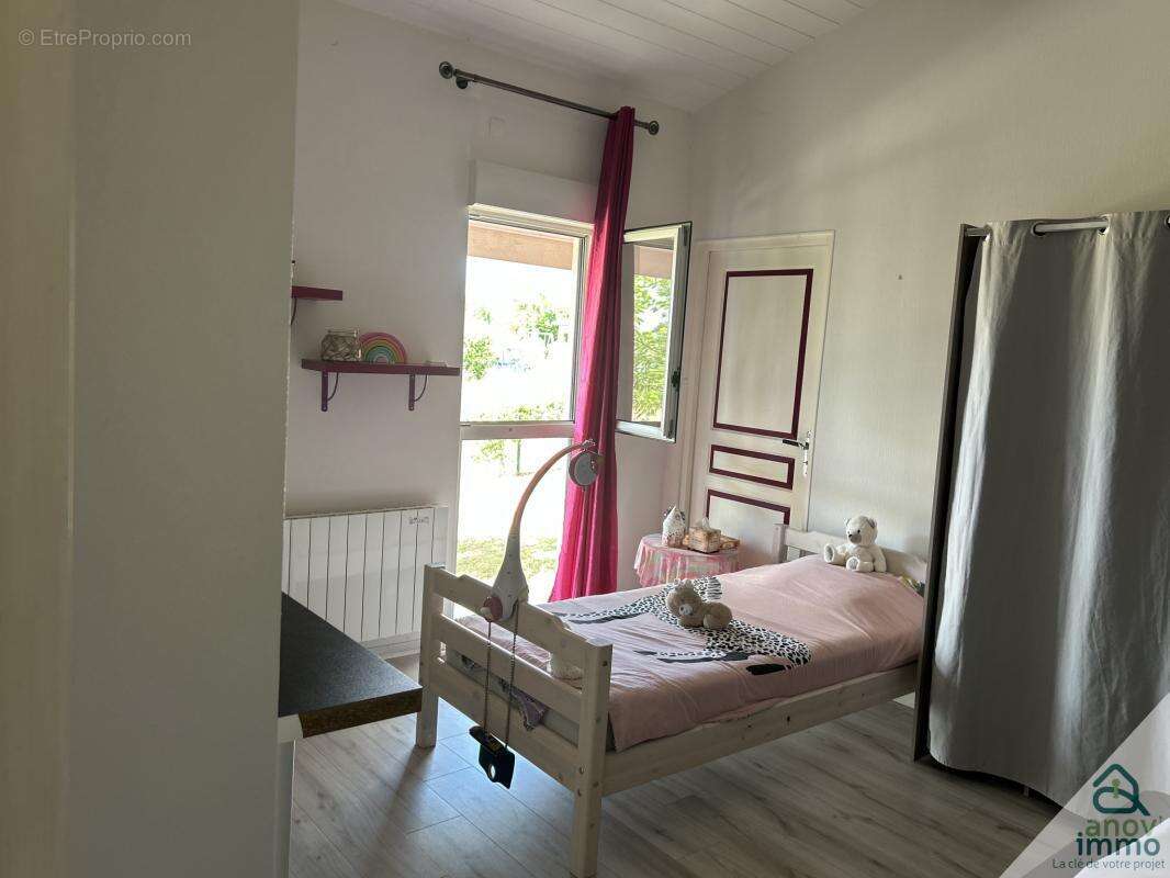 Maison à SAINT-SATURNIN
