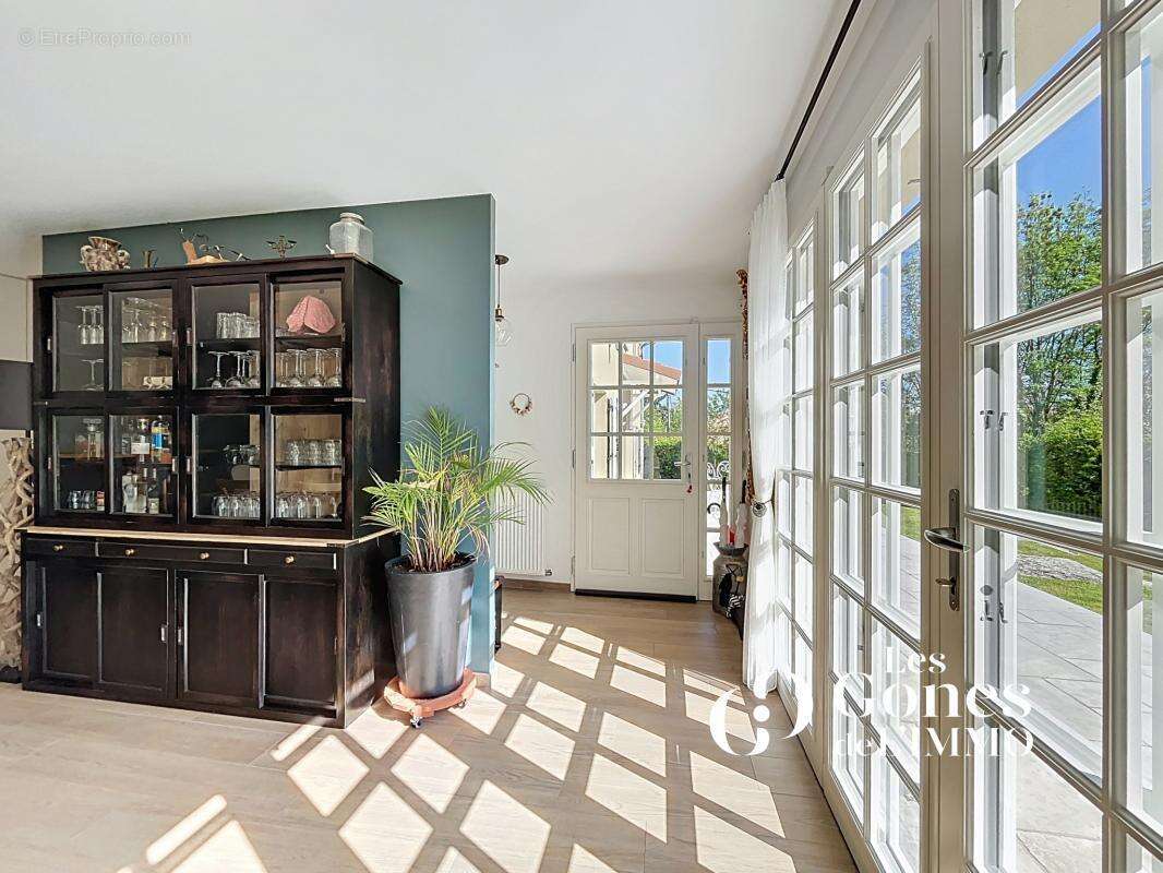 Maison à FRANCHEVILLE