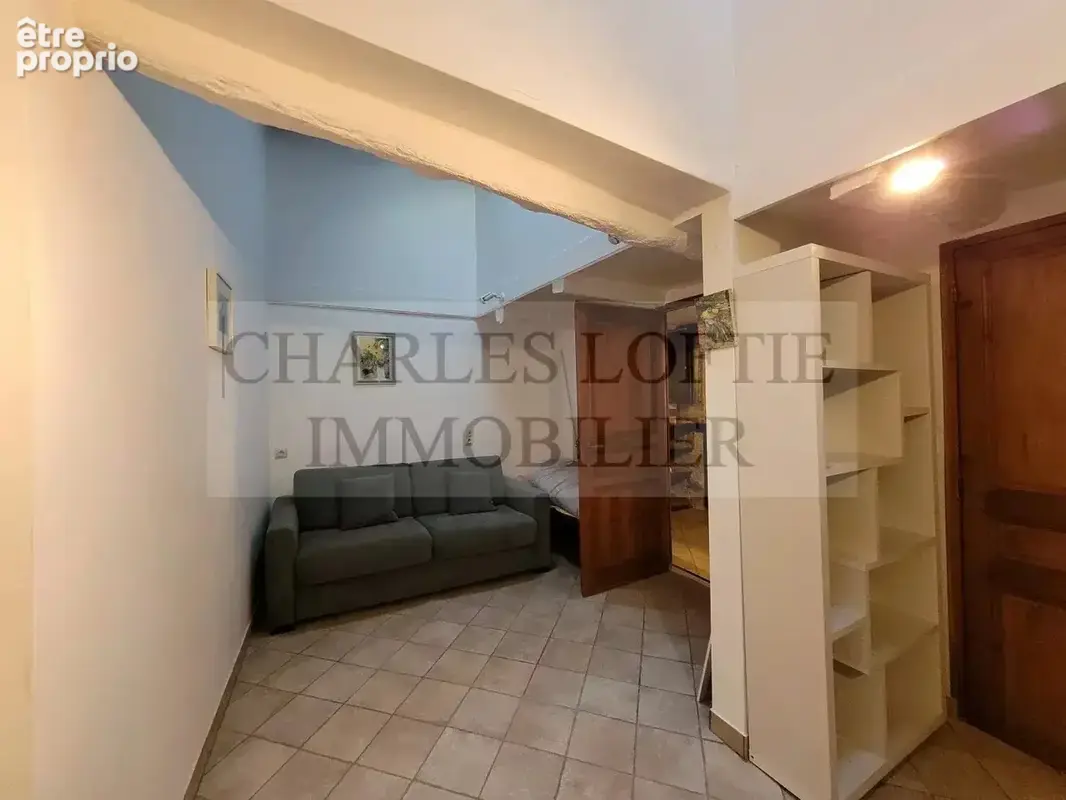 Charmante maison de campagne familiale sur un terrain de plus de 6000 m², à 10 minutes de Cahors. - photo 11