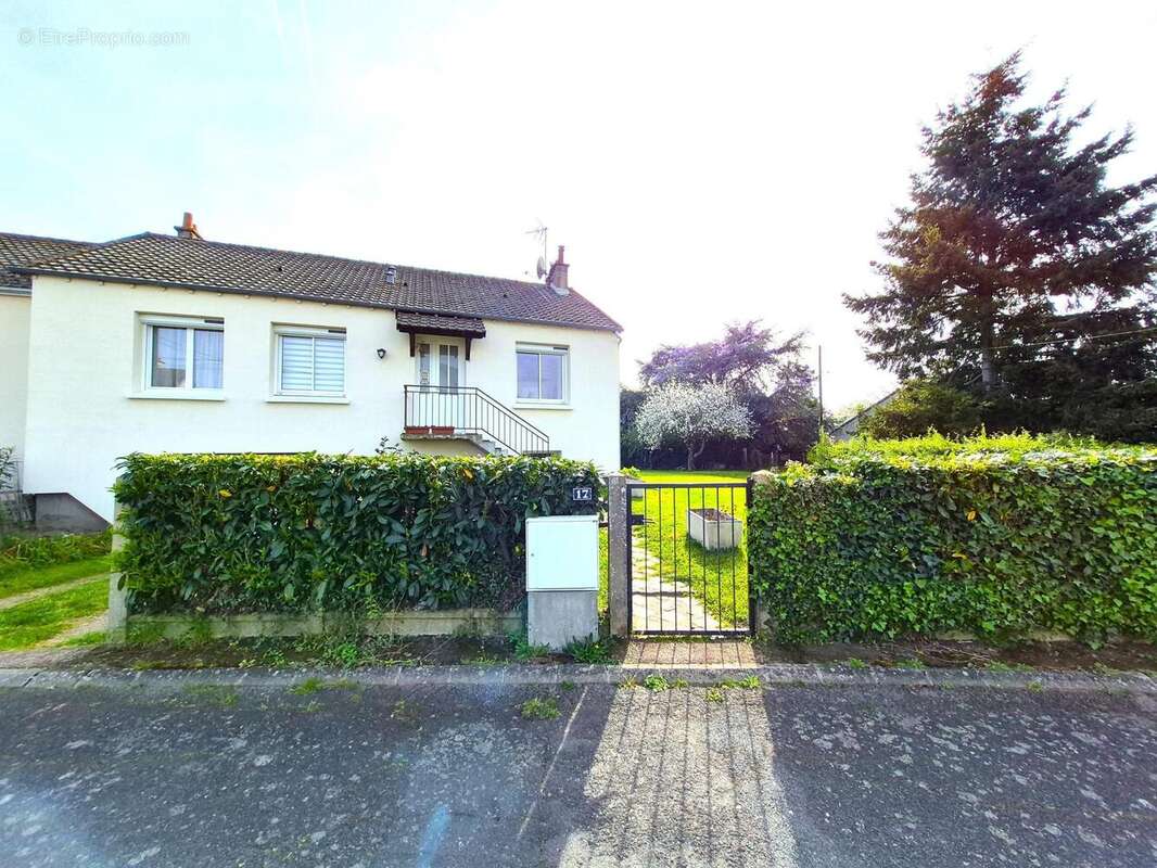 Photo 4 - Maison à DESCARTES