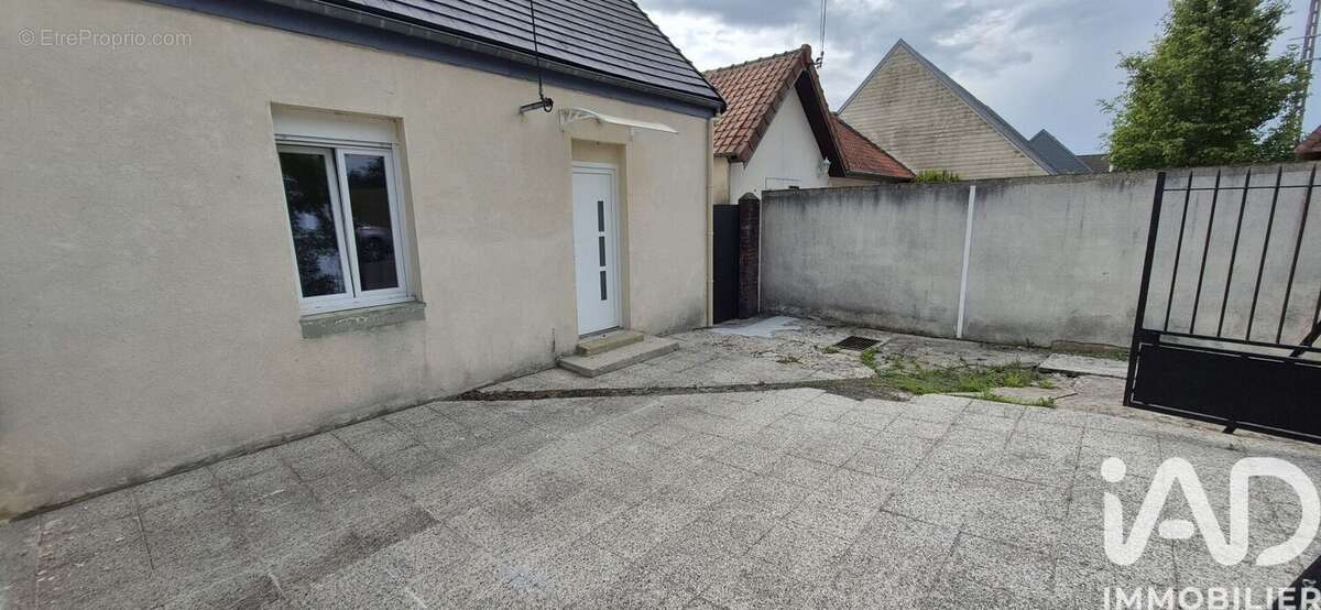 Photo 2 - Maison à NOYON