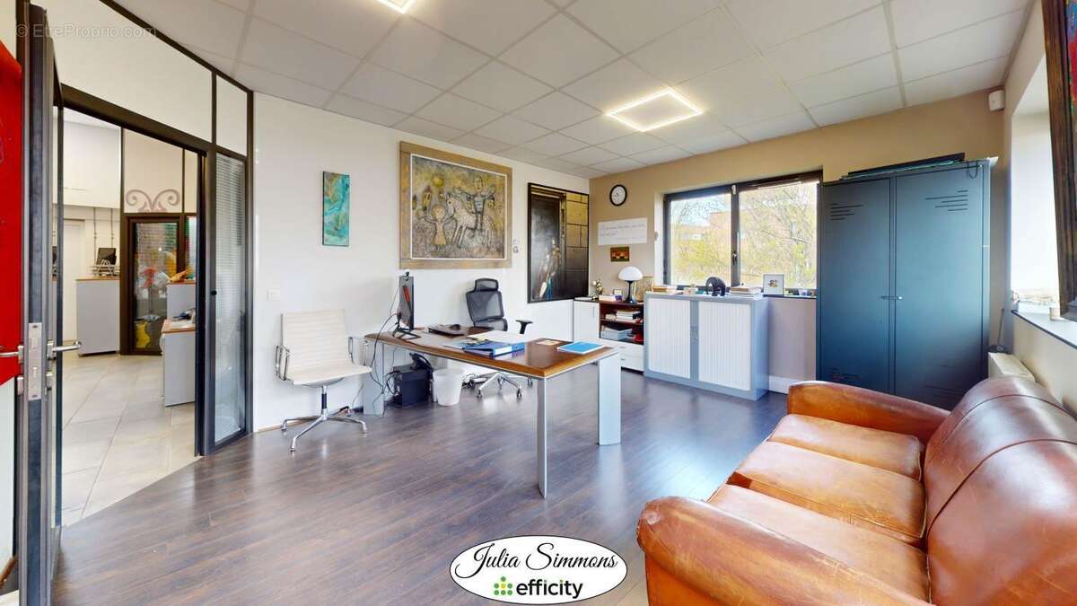 Commerce à BOIS-D'ARCY