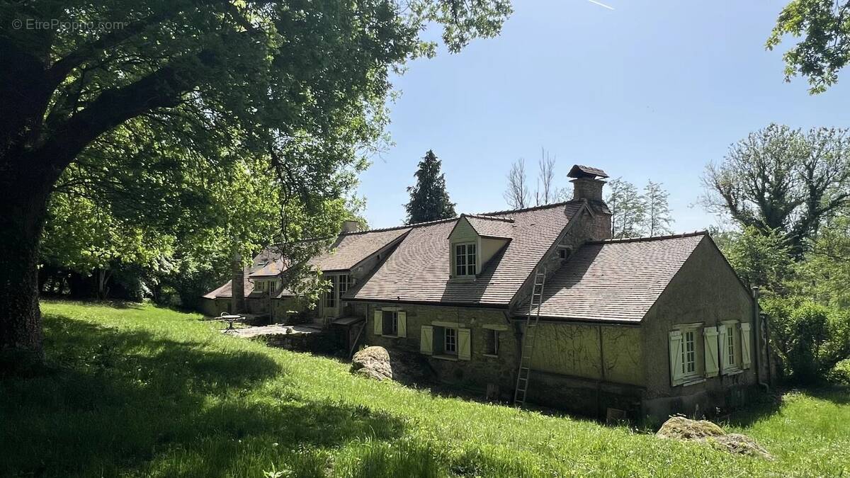 Maison à GUIGNEVILLE-SUR-ESSONNE