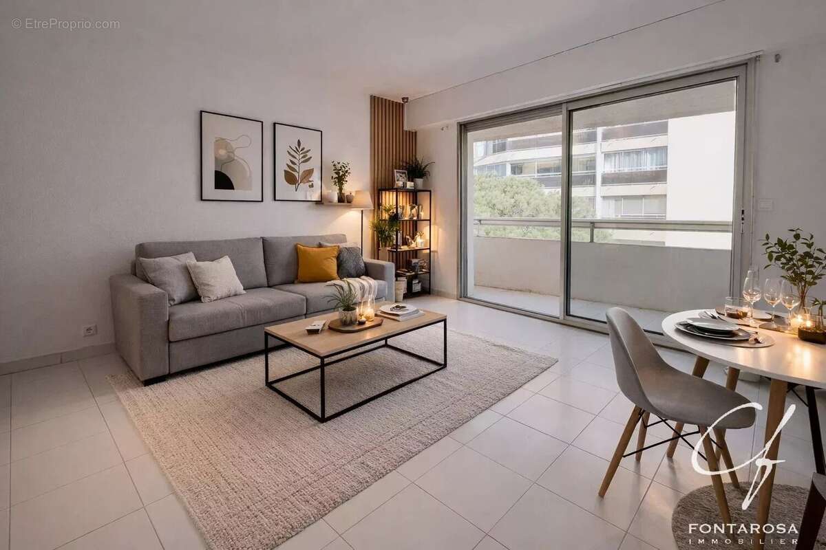 Appartement à FREJUS