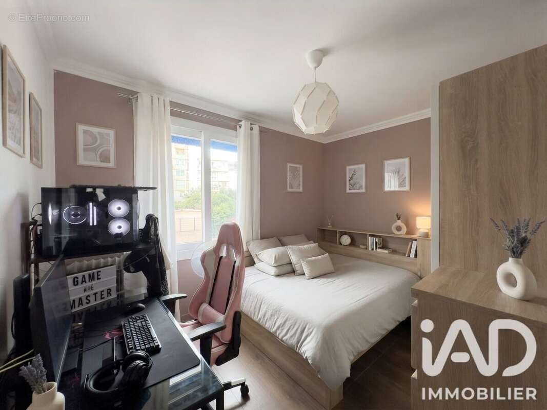 Appartement 62 m² à Antibes  - photo 6