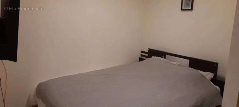 Maison à BAZINCOURT-SUR-SAULX