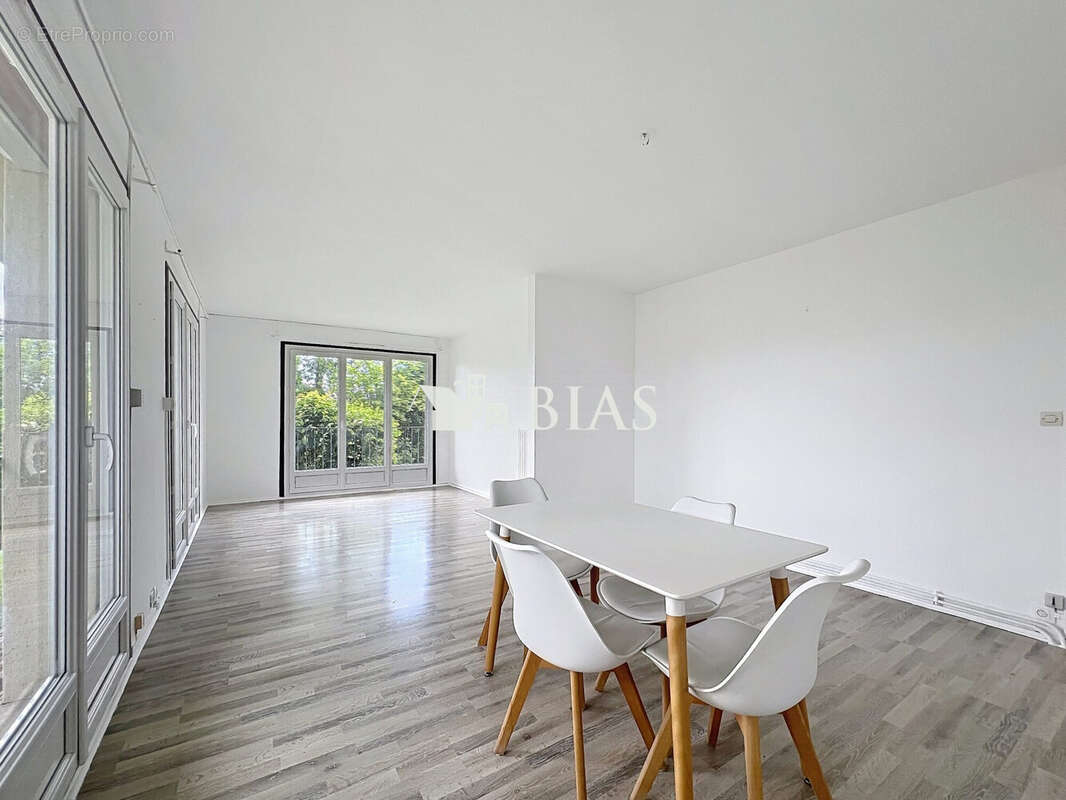 Appartement à BERNAY