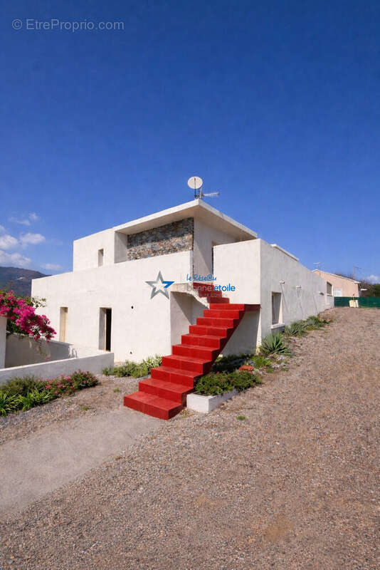 Appartement à SAN-NICOLAO