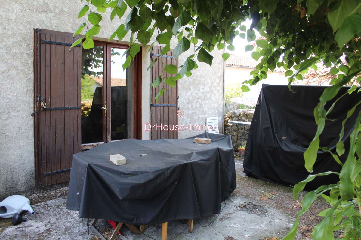 Maison 5 pièces 116 m² à vendre à Angouleme (16000) - photo 24