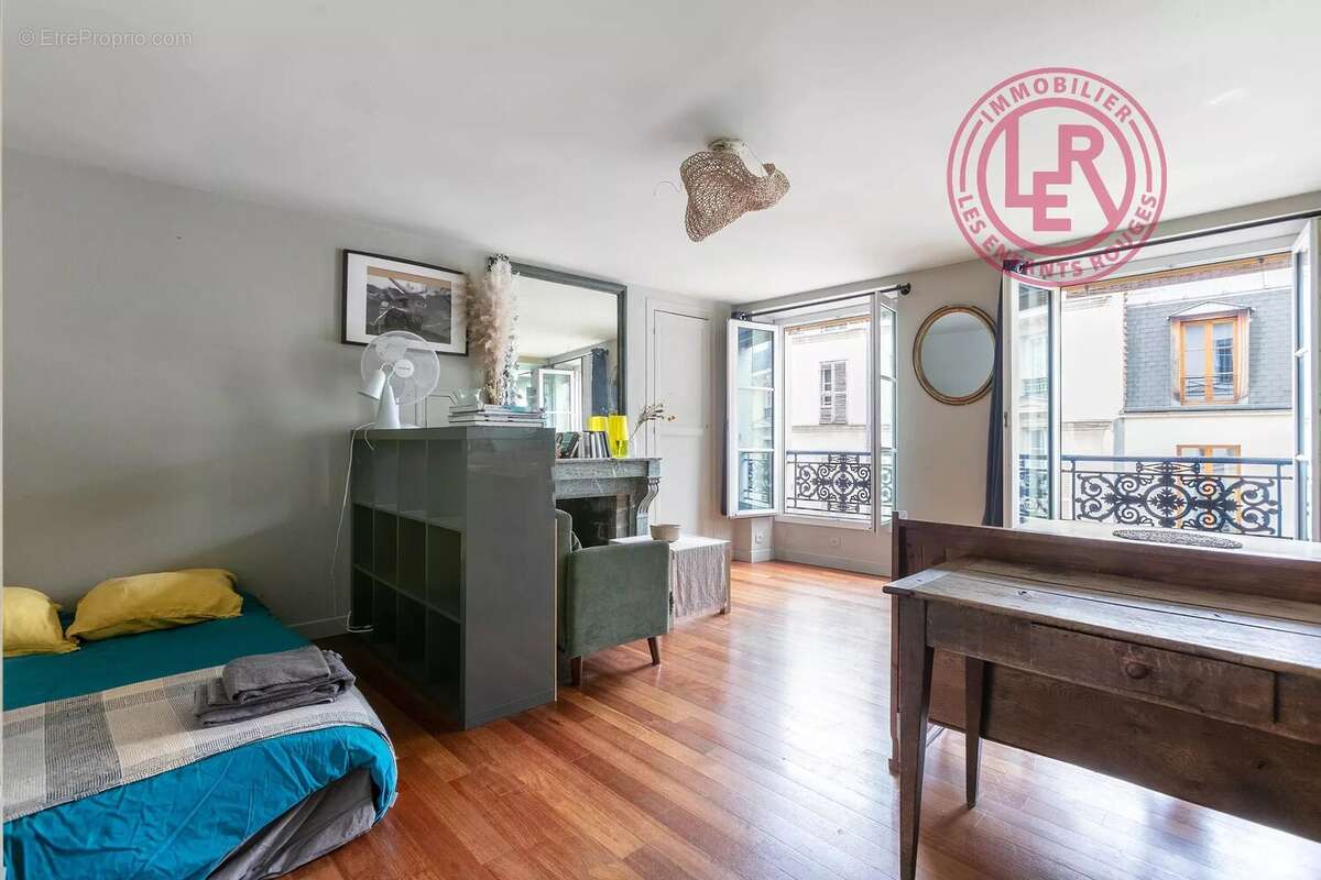 Appartement à PARIS-11E