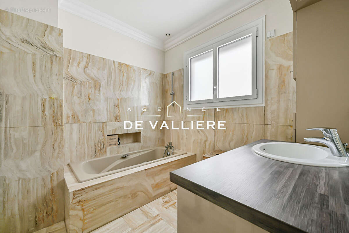 Maison à RUEIL-MALMAISON