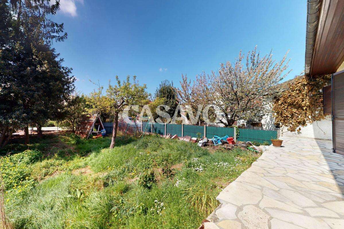Vente Maison 6 pièces de 138m² - 94700 Maisons-Alfort - photo 3