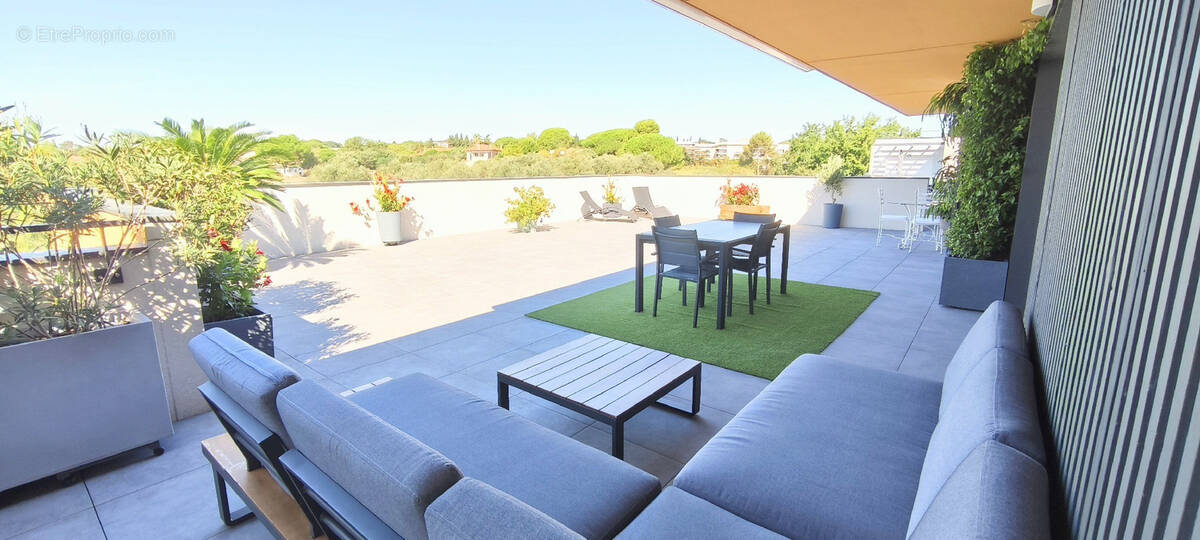 Appartement à FREJUS