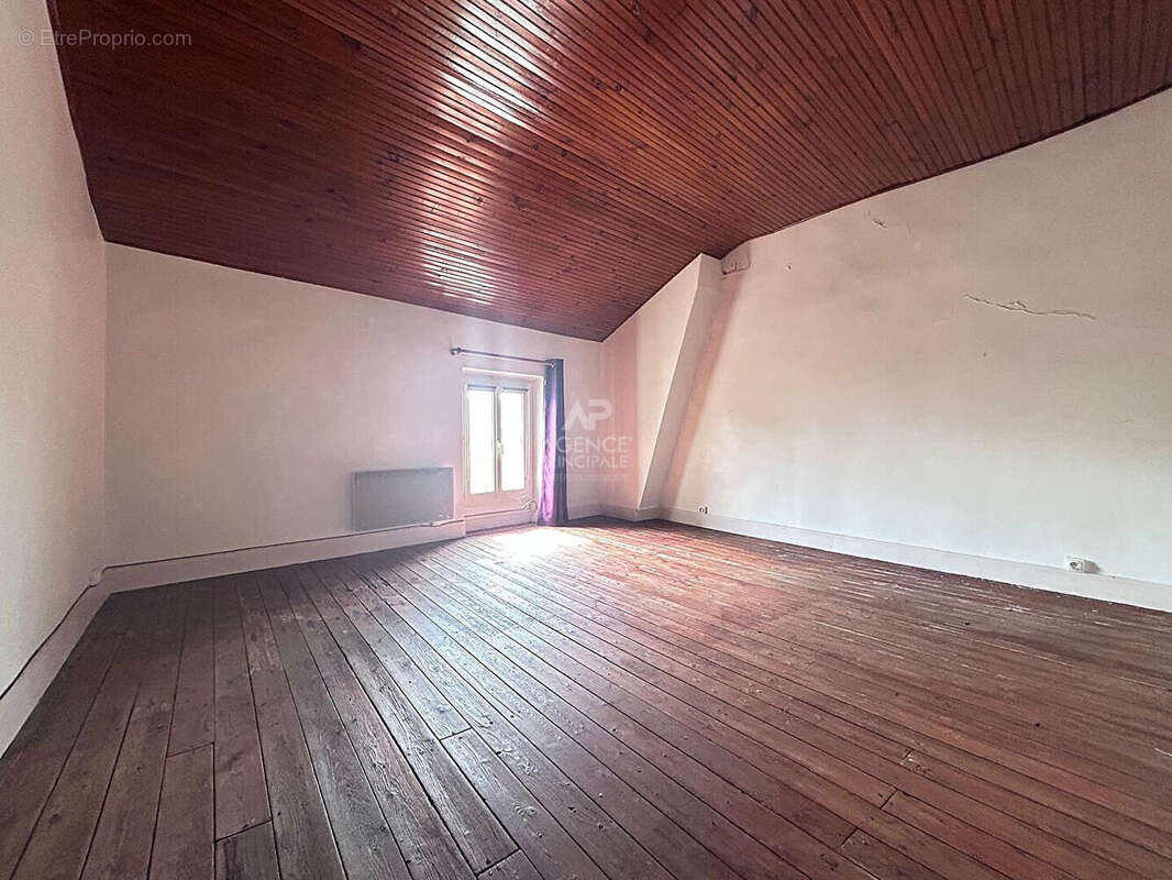 Maison Vaux-sur-seine 7 pièce(s) 164.23 m2 - photo 10