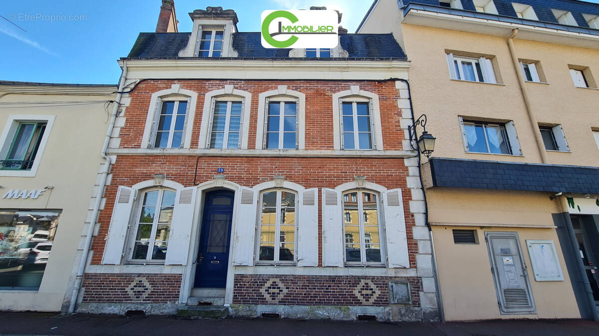 Maison à LA FERTE-BERNARD