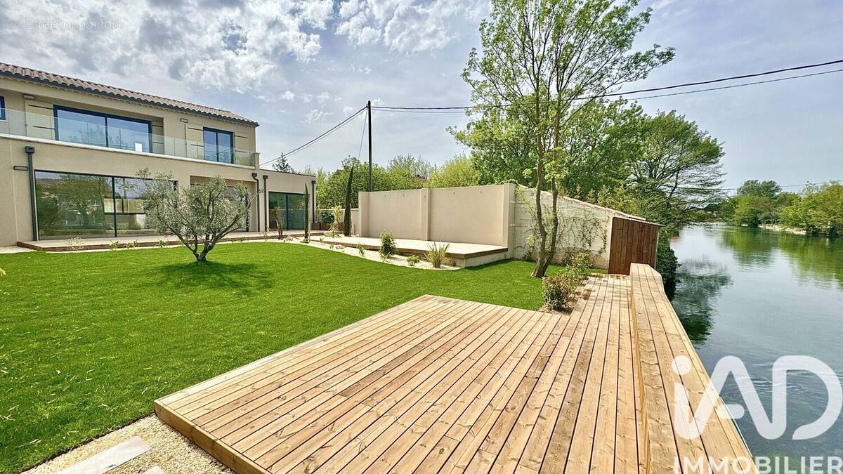 Photo 1 - Maison à L'ISLE-SUR-LA-SORGUE