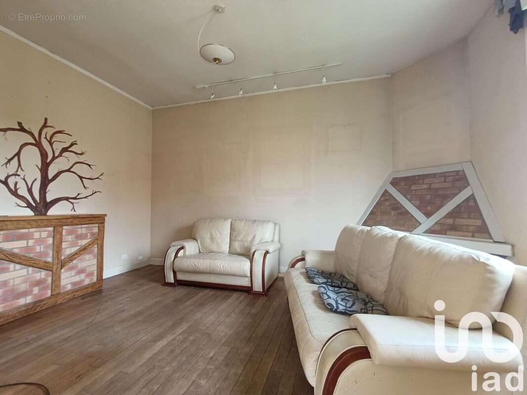 Photo 4 - Maison à GIVET