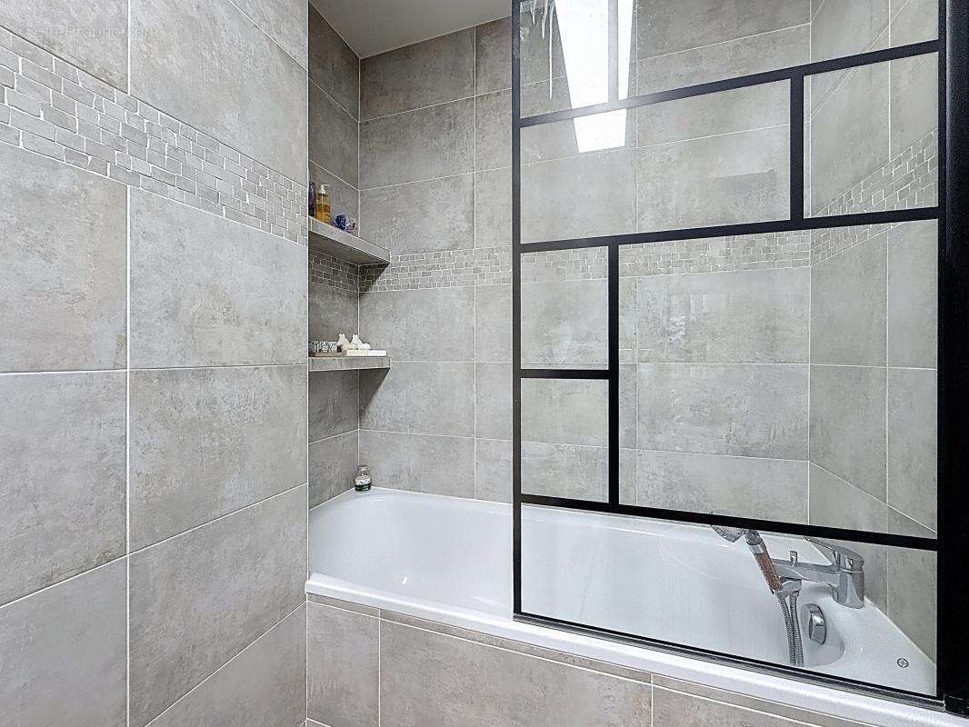 Appartement à VENISSIEUX