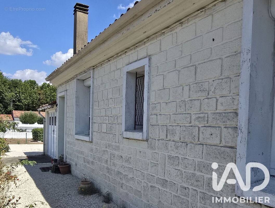 Photo 1 - Maison à TONNAY-CHARENTE