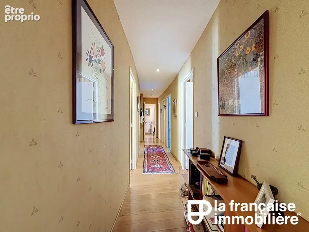 RENNES RUE D'ANTRAIN - Appartement familial de 116 m², 3 chambres, balcon et parc privé - photo 9
