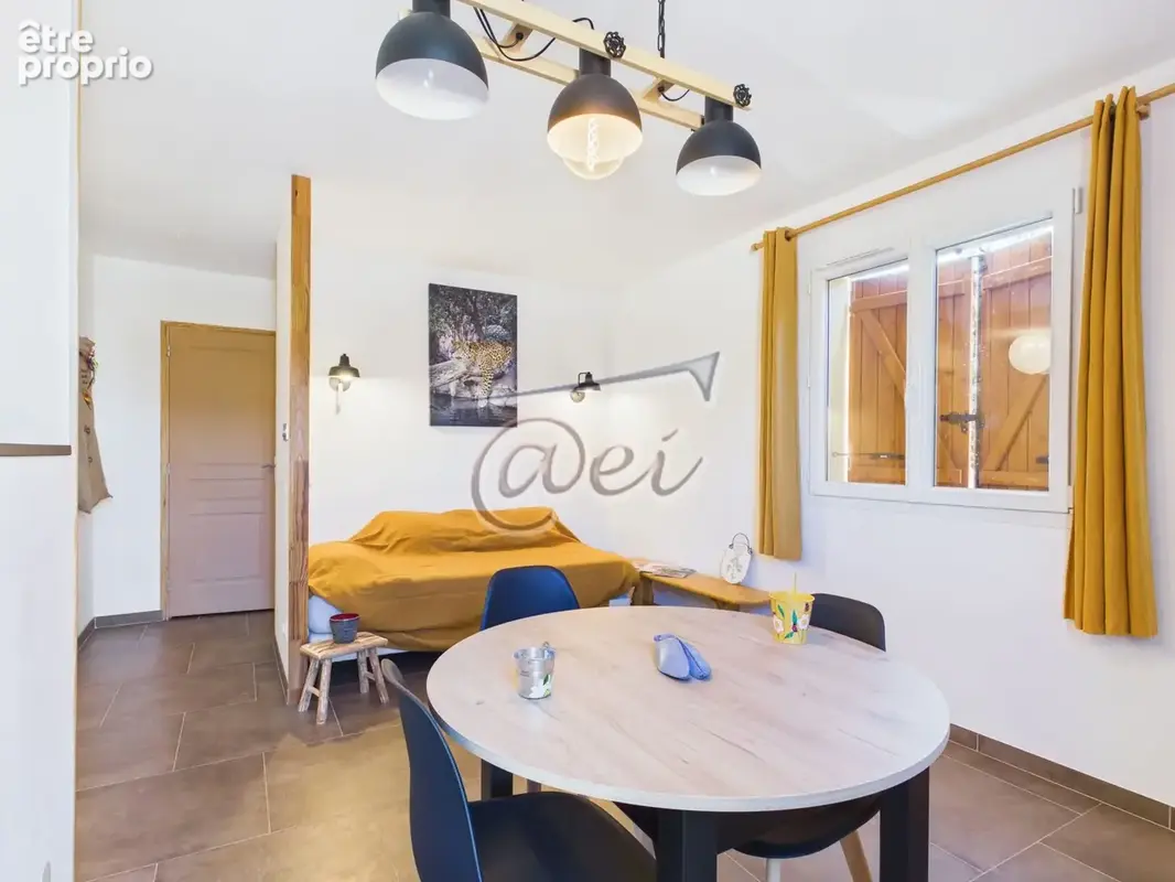 Maison 55 m² à Saint-Maximin-La-Sainte-Baume  - photo 2