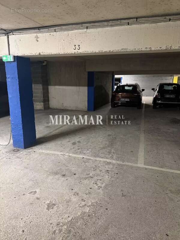 Parking à NICE