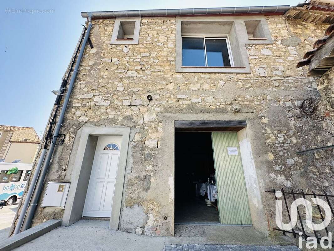 Photo 2 - Maison à ROQUEFORT-DES-CORBIERES
