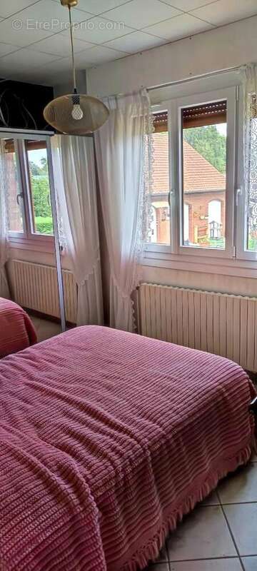 Maison 94 m² à Carvin  - photo 8
