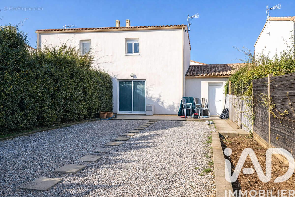 Photo 2 - Maison à NARBONNE