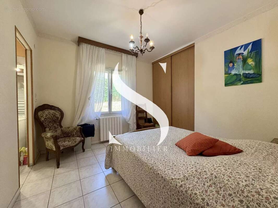 Maison à VALLAURIS